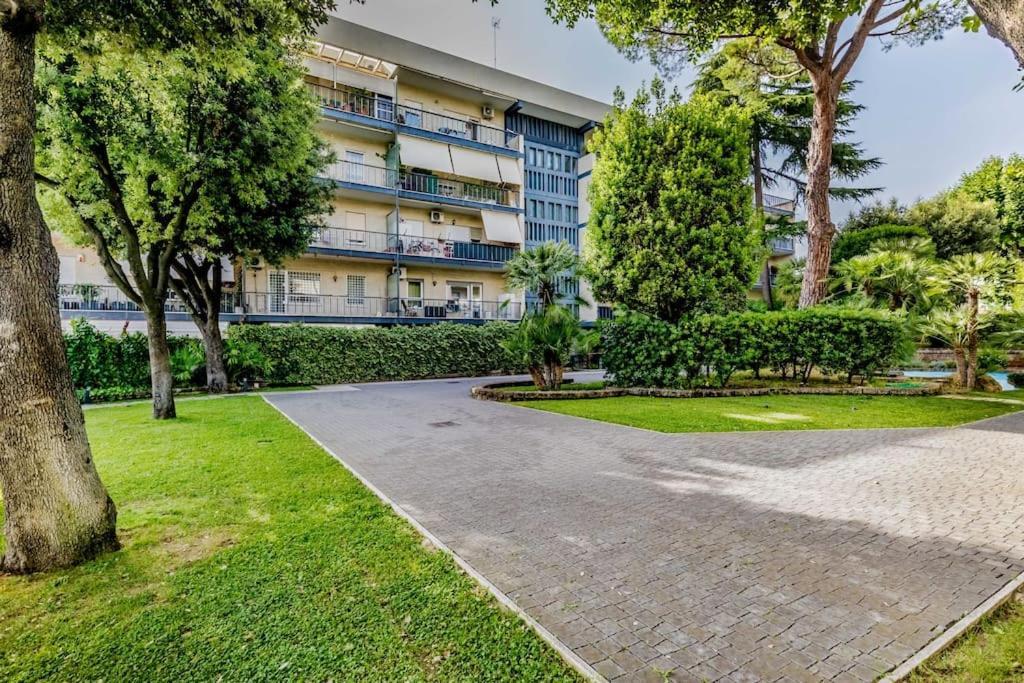 Luxury Apartment Front Of Cavalieri Hilton Hotel Rzym Zewnętrze zdjęcie
